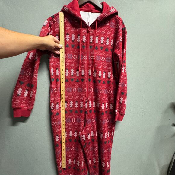Fabletics‎ Women's Red Fair Isle Cozy Fleece Hooded Jumpsuit Pajama Medium - Picture 9 of 11